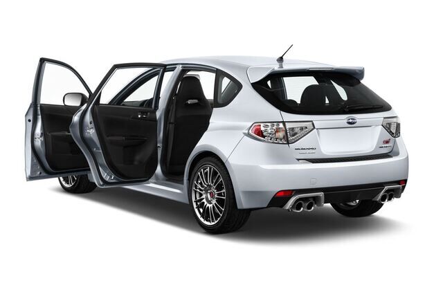 Subaru WRX STI (Baujahr 2012) Sport 5 Türen Tür geöffnet