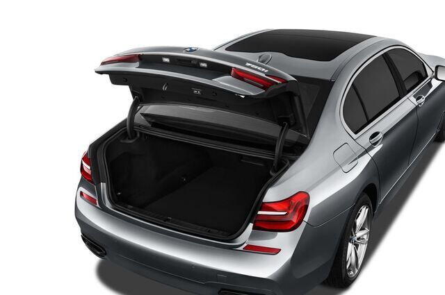 BMW 7 Series (Baujahr 2016) - 4 Türen Kofferraum
