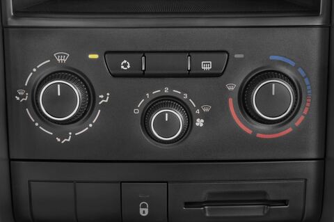 Peugeot 207 (Baujahr 2010) Filou 3 Türen Temperatur und Klimaanlage