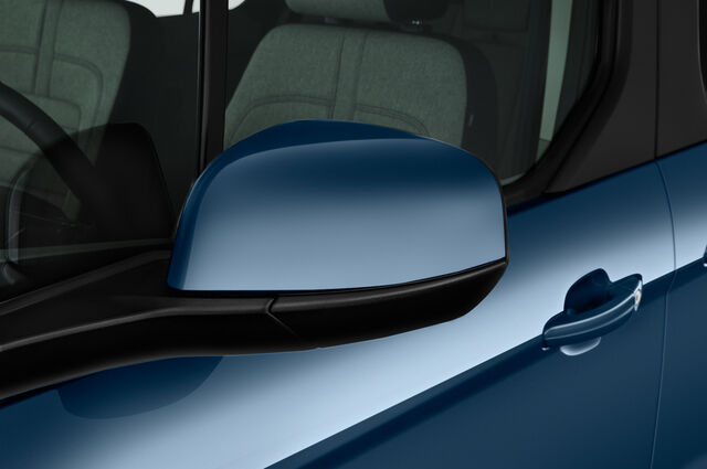 Ford Grand Tourneo Connect (Baujahr 2020) Titanium 5 Türen Außenspiegel