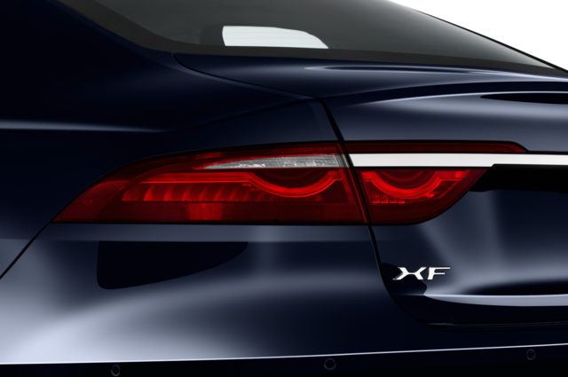 Jaguar XF (Baujahr 2021) SE 4 Türen Rücklicht