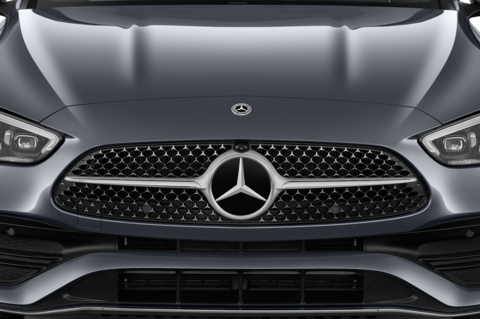 Mercedes C Class (Baujahr 2022) - 5 Türen Kühlergrill und Scheinwerfer