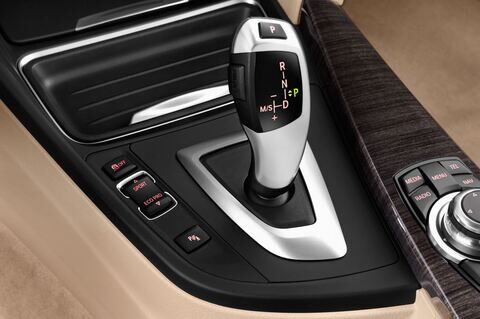 BMW 3 Series (Baujahr 2013) Luxury Line 5 Türen Schalthebel