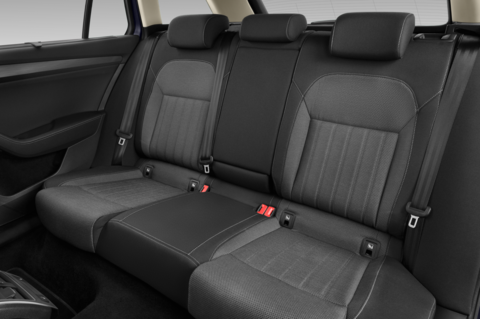 Skoda Superb Combi iV (Baujahr 2020) Style 5 Türen Rücksitze
