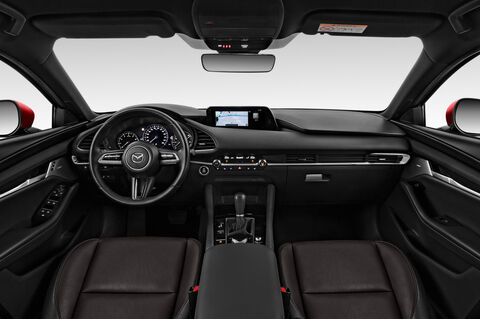 Mazda Mazda3 (Baujahr 2019) Selection 5 Türen Cockpit und Innenraum