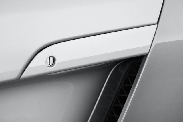 Audi R8 (Baujahr 2010) - 2 Türen Türgriff