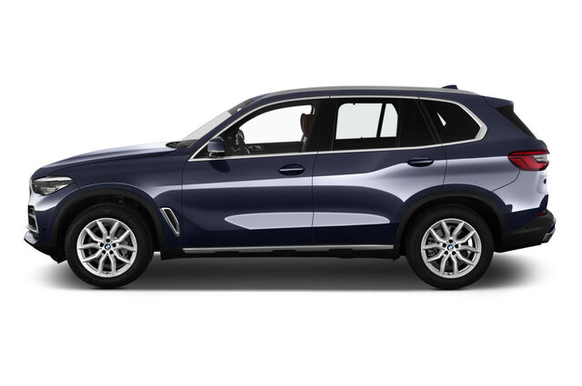BMW X5 (Baujahr 2019) xLine 5 Türen Seitenansicht