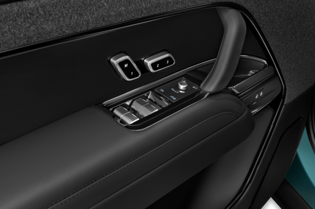 Land Rover Range Rover Sport (Baujahr 2023) First Edition 5 Türen Bedienungselemente Tür
