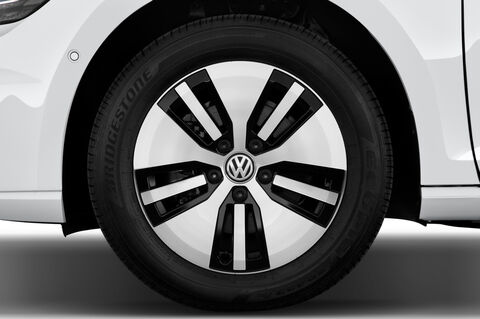 Volkswagen e-Golf (Baujahr 2019) - 5 Türen Reifen und Felge