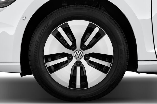 Volkswagen e-Golf (Baujahr 2019) - 5 Türen Reifen und Felge
