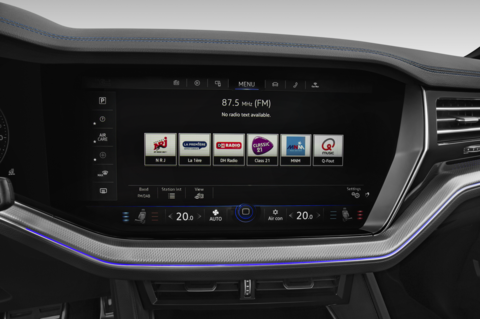 Volkswagen Touareg (Baujahr 2021) R 5 Türen Radio und Infotainmentsystem