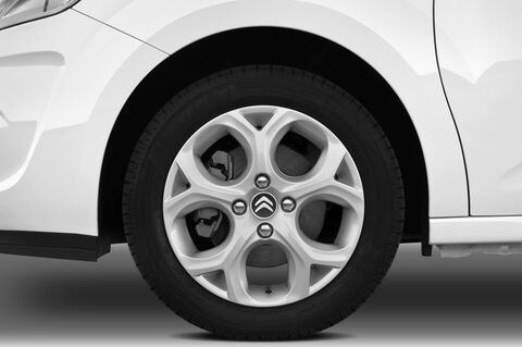 Citroen C3 (Baujahr 2010) Exclusive 5 Türen Reifen und Felge