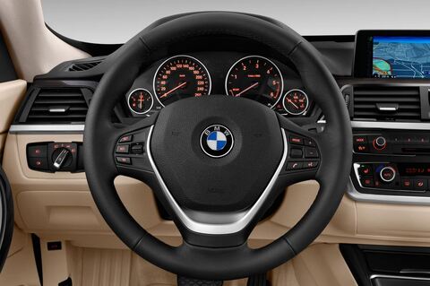 BMW 3 Series (Baujahr 2013) Luxury Line 5 Türen Lenkrad