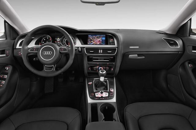Audi A5 Sportback (Baujahr 2013) - 5 Türen Cockpit und Innenraum