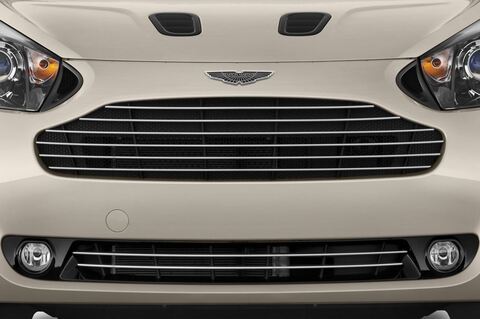 Aston Martin Cygnet (Baujahr 2011) - 3 Türen Kühlergrill und Scheinwerfer
