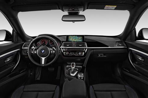 BMW 3 Series Gran Turismo (Baujahr 2017) M Sport 5 Türen Cockpit und Innenraum