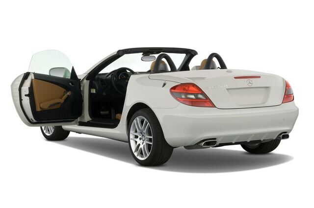 Mercedes SLK (Baujahr 2010) 300 2 Türen Tür geöffnet