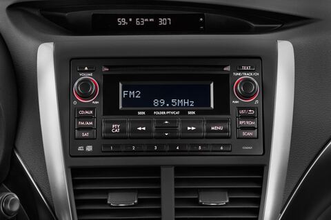 Subaru WRX STI (Baujahr 2012) Sport 5 Türen Radio und Infotainmentsystem