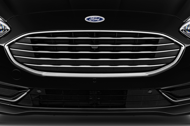 Ford Galaxy (Baujahr 2021) Titanium 5 Türen Kühlergrill und Scheinwerfer