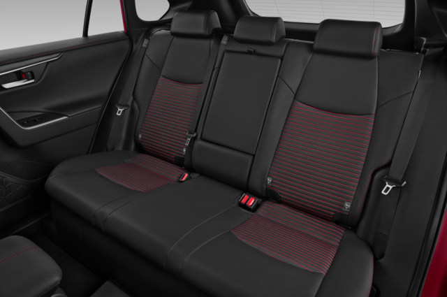 Suzuki Across (Baujahr 2021) Comfort+ 5 Türen Rücksitze