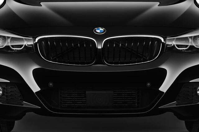 BMW 3 Series Gran Turismo (Baujahr 2017) M Sport 5 Türen Kühlergrill und Scheinwerfer