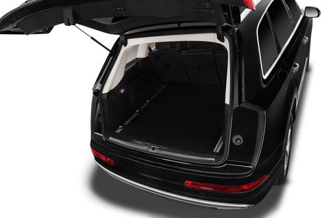 Audi Q7 e-Tron (Baujahr 2017) - 5 Türen Kofferraum