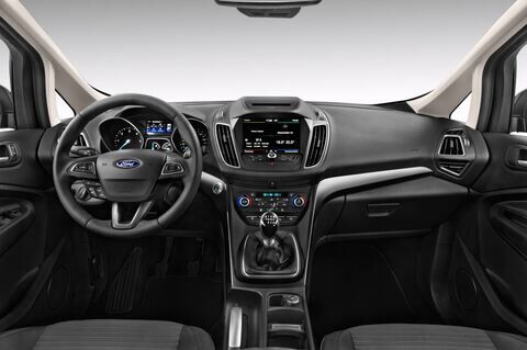 Ford Grand C-Max (Baujahr 2015) Titanium 5 Türen Cockpit und Innenraum