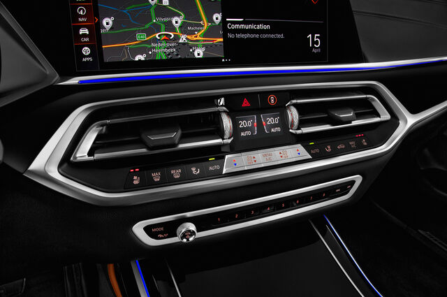 BMW X7 (Baujahr 2019) M Sport 5 Türen Temperatur und Klimaanlage