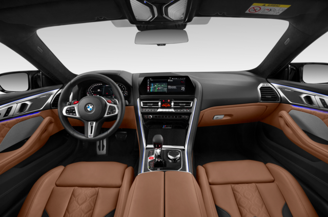 BMW M8 (Baujahr 2020) M8 Competition 2 Türen Cockpit und Innenraum
