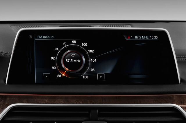 BMW 7 Series (Baujahr 2016) - 4 Türen Radio und Infotainmentsystem