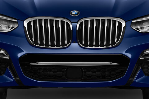 BMW X3 (Baujahr 2018) - 5 Türen Kühlergrill und Scheinwerfer
