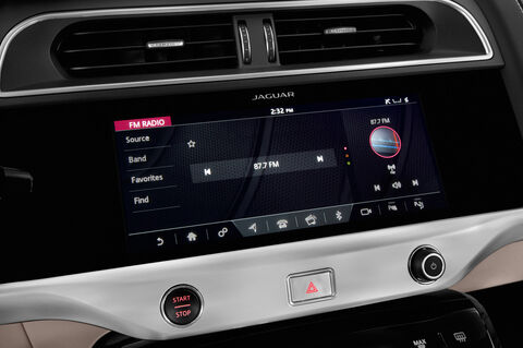 Jaguar I Pace (Baujahr 2019) HSE 5 Türen Radio und Infotainmentsystem