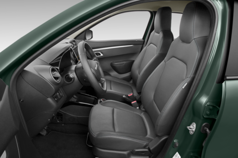 Dacia Spring (Baujahr 2023) Essential 5 Türen Vordersitze