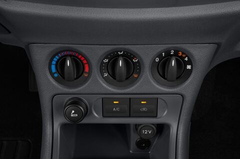 Ford Transit Connect Van (Baujahr 2013) Trend 5 Türen Temperatur und Klimaanlage