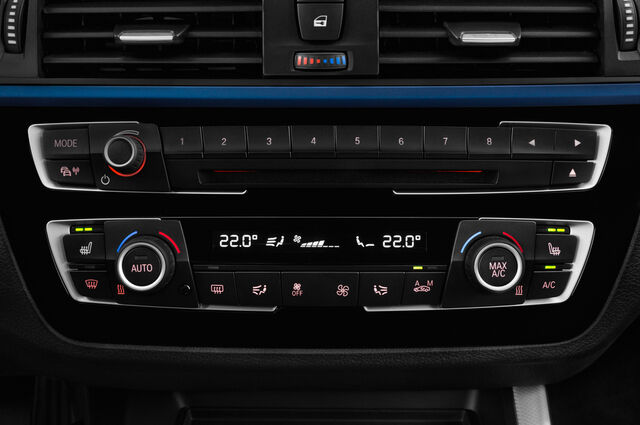 BMW 1 Series (Baujahr 2018) - 5 Türen Temperatur und Klimaanlage