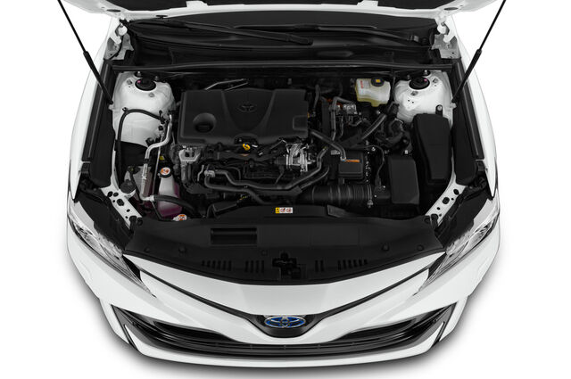 Toyota Camry (Baujahr 2019) Executive 4 Türen Motor