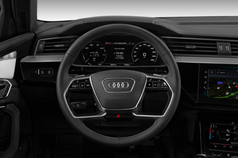 Audi e-tron Sportback (Baujahr 2020) S Line 5 Türen Lenkrad