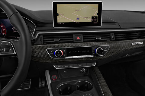 Audi S5 Sportback (Baujahr 2018) - 5 Türen Temperatur und Klimaanlage