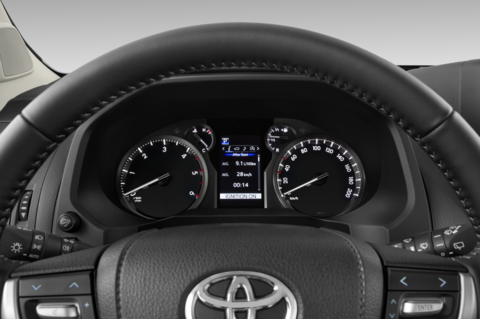 Toyota Land Cruiser 150 (Baujahr 2021) Comfort - 5 Turer 5 Türen Tacho und Fahrerinstrumente