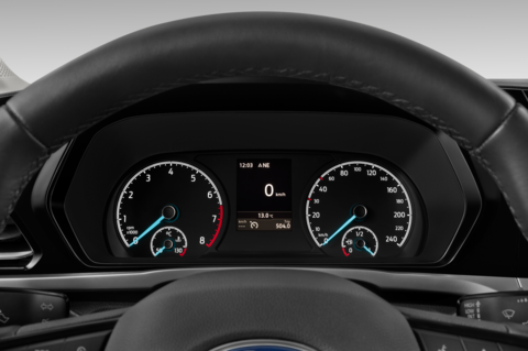 Ford Tourneo Connect (Baujahr 2022) Active 5 Türen Tacho und Fahrerinstrumente