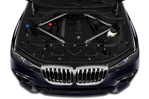 BMW X7 (Baujahr 2019) M Sport 5 Türen Motor