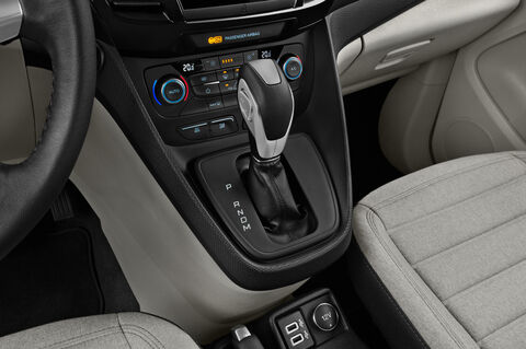 Ford Grand Tourneo Connect (Baujahr 2020) Titanium 5 Türen Schalthebel