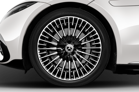 Mercedes EQS (Baujahr 2022) Edition 1 5 Türen Reifen und Felge