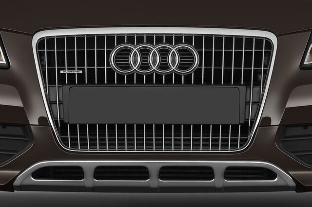 Audi A4 Allroad Quattro (Baujahr 2011) - 5 Türen Kühlergrill und Scheinwerfer