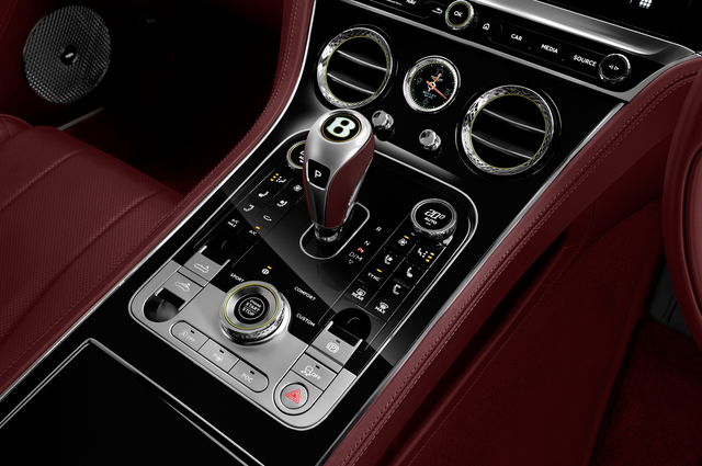 Bentley Continental GTC (Baujahr 2022) - 2 Türen Schalthebel