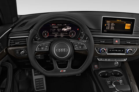 Audi S5 (Baujahr 2018) - 2 Türen Lenkrad