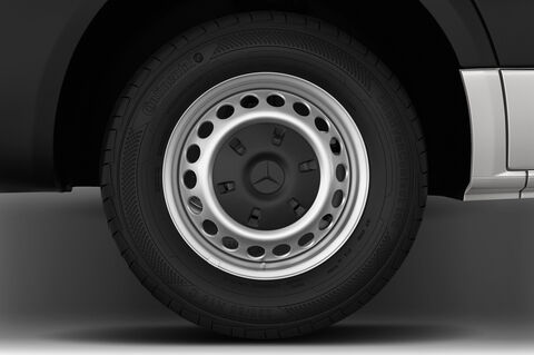 Mercedes Sprinter Box Van (Baujahr 2019) - 2 Türen Reifen und Felge