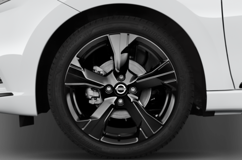 Nissan Micra (Baujahr 2021) N-Sport 5 Türen Reifen und Felge