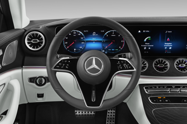 Mercedes CLS Coupe (Baujahr 2022) - 4 Türen Lenkrad