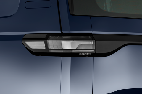 Volkswagen ID. Buzz Cargo (Baujahr 2023) Base EV 4 Türen Rücklicht